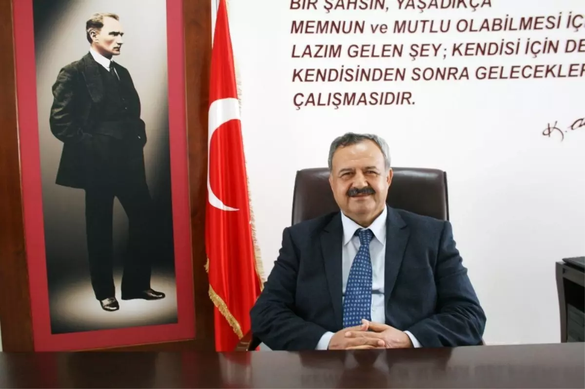 Başkan Uysal, "Milletimizin Tarih Yazdığı Günü Hep Birlikte Analım"