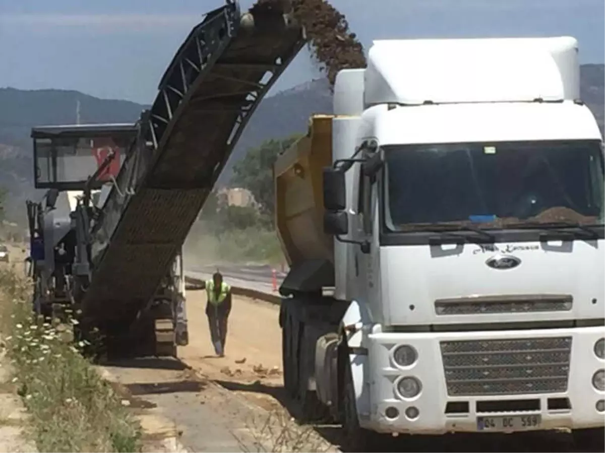 Büyükşehir Bürokratları Alt ve Üst Yapı Çalışmalarını Denetledi