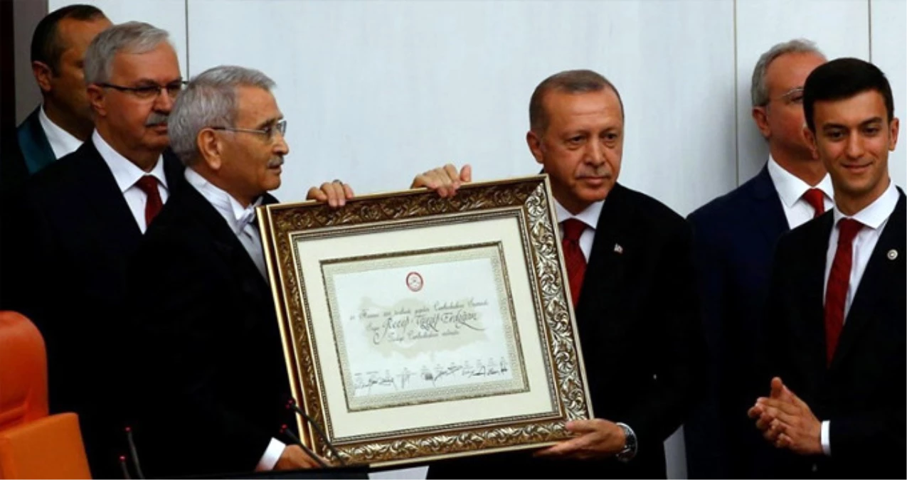 CHP\'den Erdoğan\'a İlk Tebrik: Allah Vatanımız İçin Hayırlı Etsin