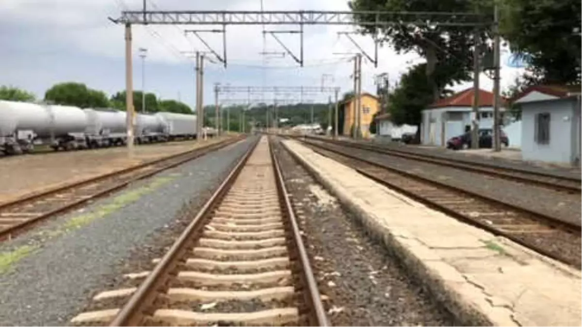 Kazanın Ardından Çorlu Tren İstasyonu Sessizliğe Büründü