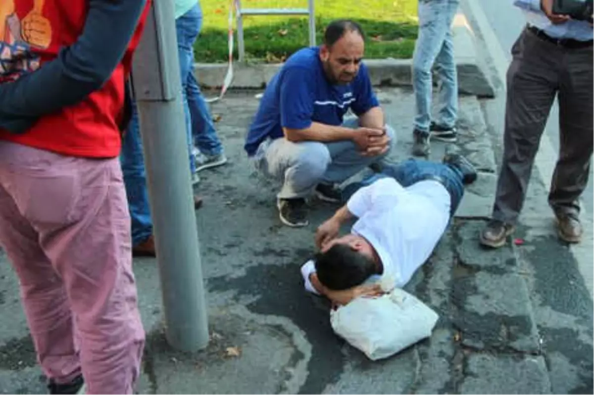 Otobüse Yetişmek İsterken Taksi Çarptı