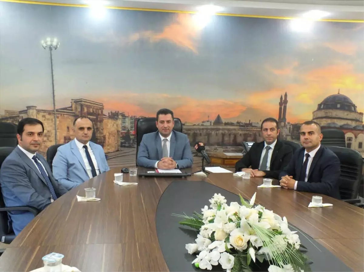 Veli Rehberlik Hizmeti" Projesi Türkiye Birincisi Oldu