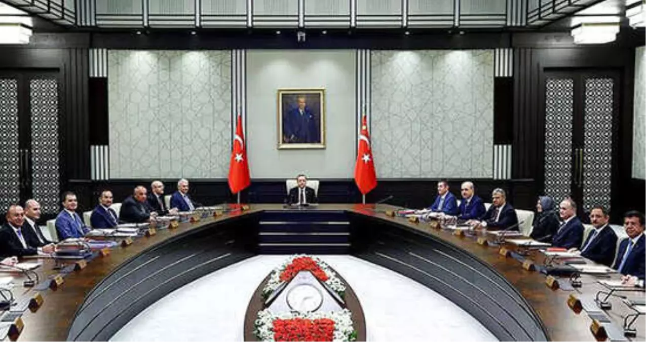 Yeni Dönemde AK Parti\'de 23 İsim Kabine Dışında Kaldı!