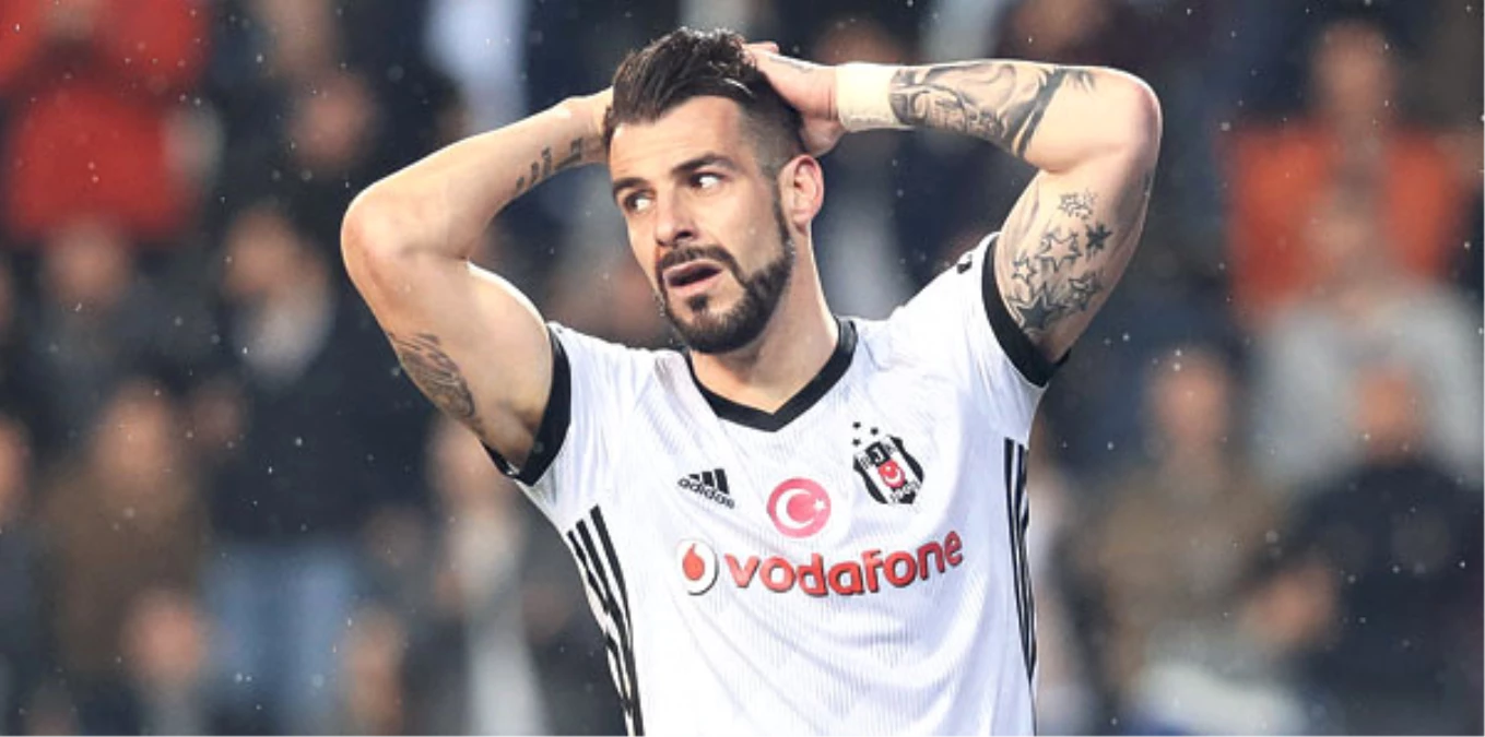 Alvaro Negredo Sürprizi