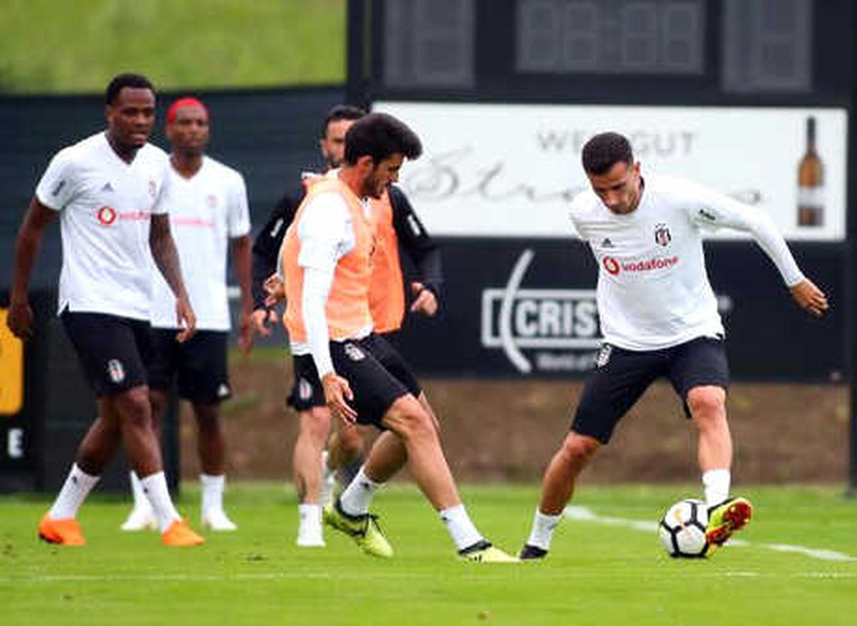 Beşiktaş\'ın Avusturya Kampı Başladı