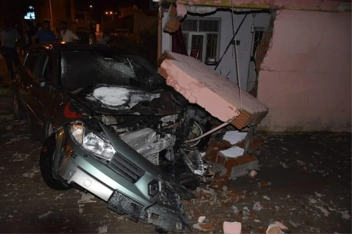 Elazığ\'da Trafik Kazası: 4 Yaralı