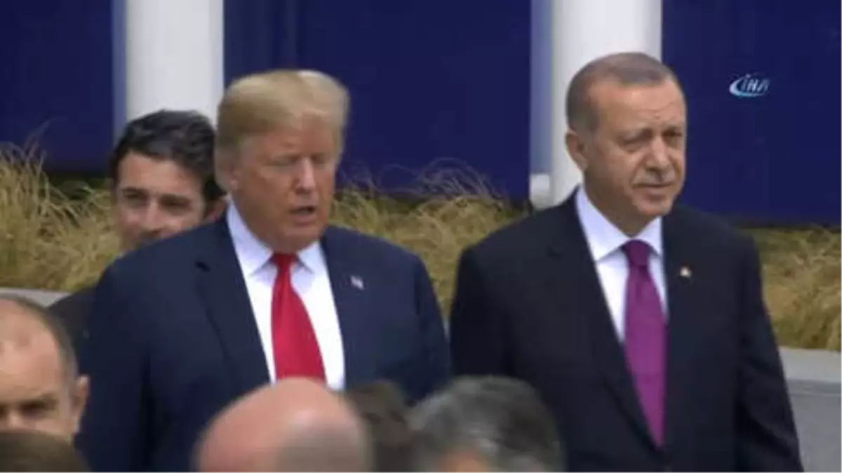 Erdoğan ve Trump Aile Fotoğrafına Birlikte Geldi- Atak Helikopteri NATO Zirvesinde