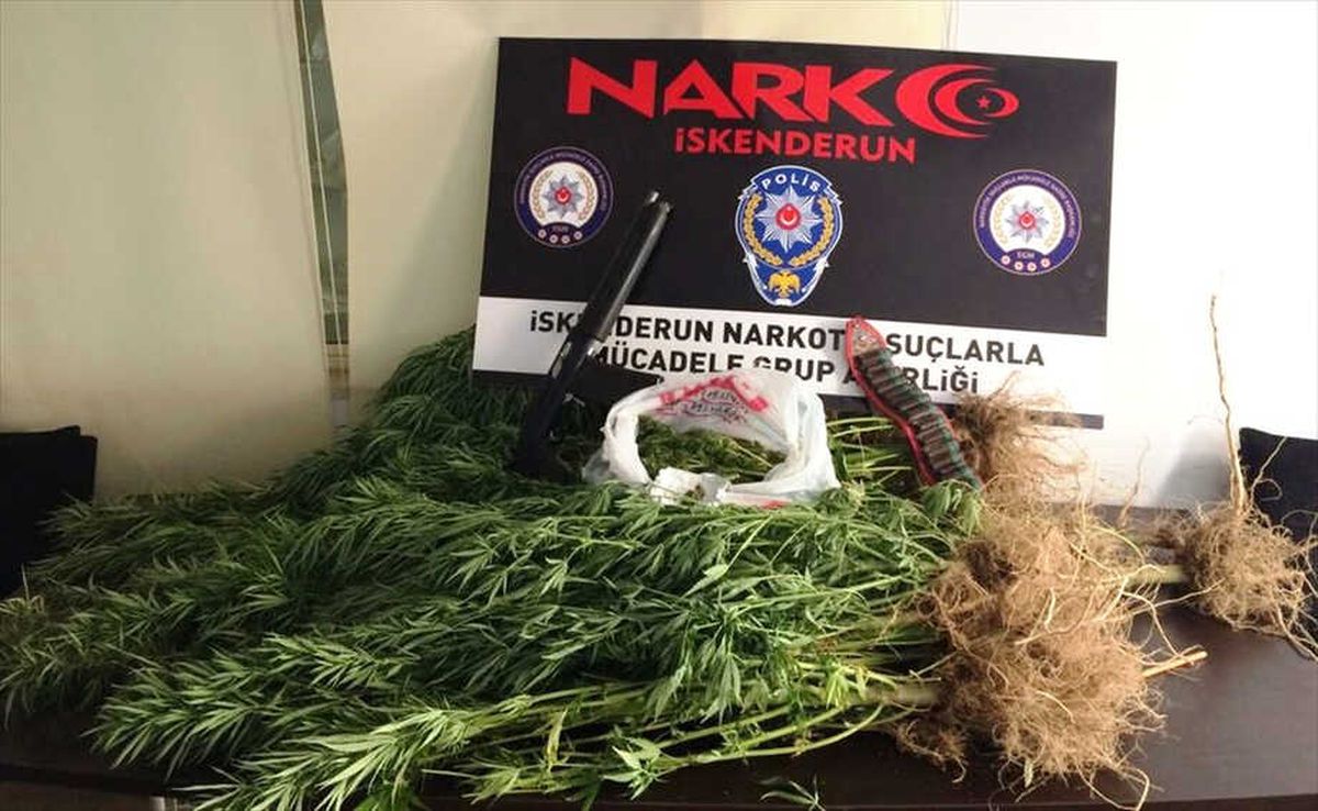 Hatay\'da Uyuşturucu Operasyonu