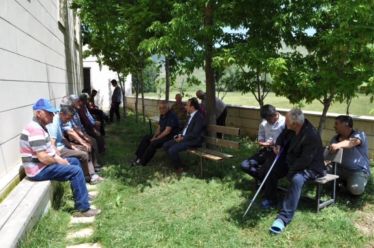 Kaymakam Erdoğan\'ın Köy Ziyaretleri Sürüyor