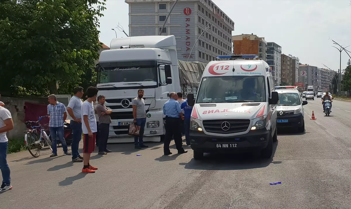 Uşak\'ta Trafik Kazası : 1 Ölü