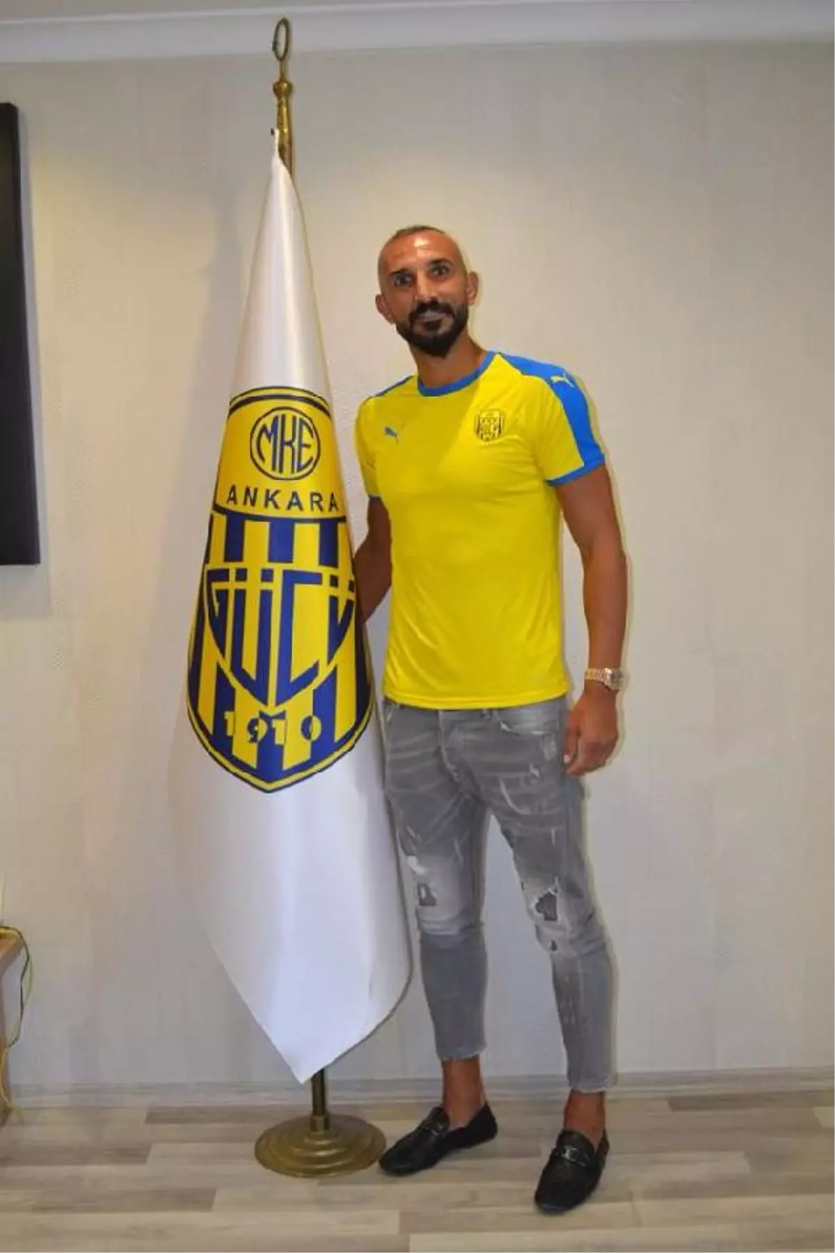 Yalçın Ayhan, Ankaragücü\'nde