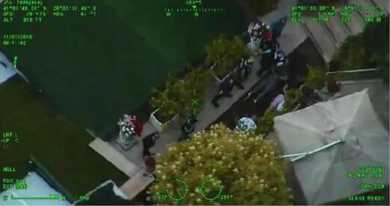 Adnan Oktar\'ın 100 Odalı Sarayına Yapılan Baskın Anı, Polis Helikopteri Kamerasına Yansıdı