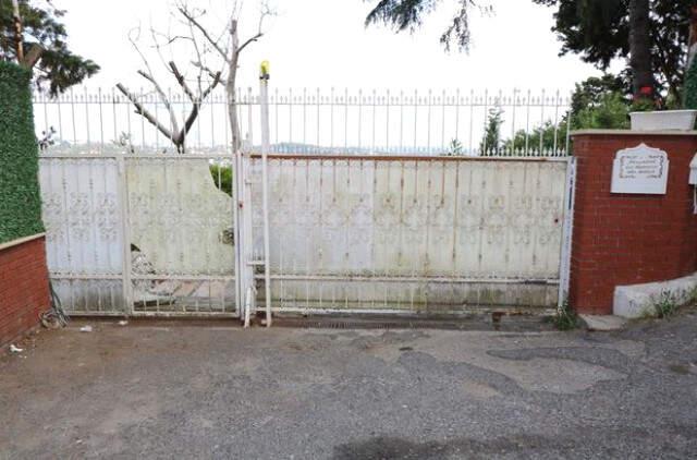 Adnan Oktar’ın Çengelköy’deki Evi Mühürlendi Son Dakika