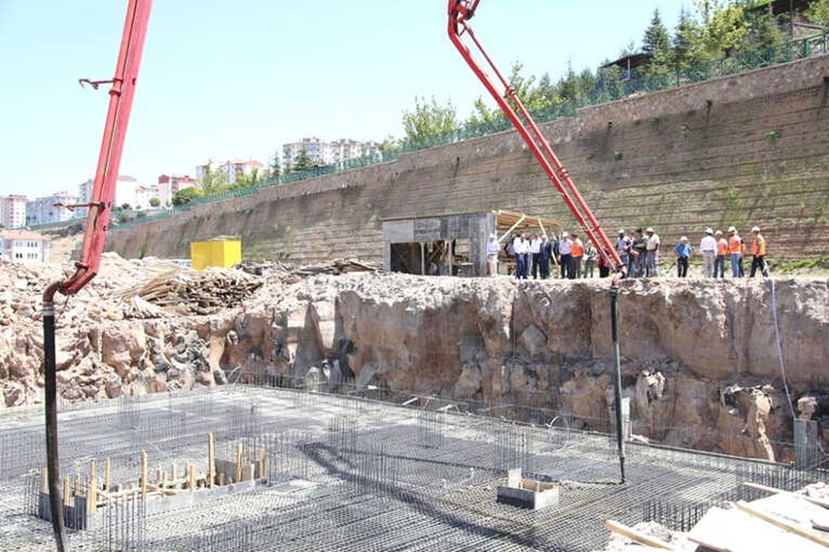 Başkan Çolakbayrakdar, "2018 Yılı Kocasinan\'da İnşaat Yılı Olacak"