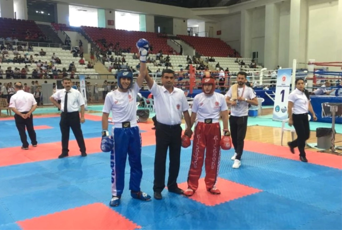 Bitlisli Sporcular Türkiye Şampiyonasından 8 Madalya ile Döndü