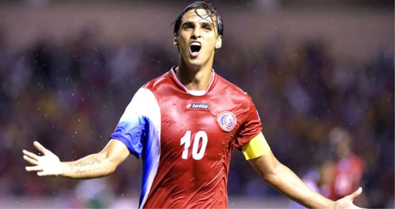 Bursaspor\'un Gündemindeki Bryan Ruiz, Santos\'a Transfer Oldu