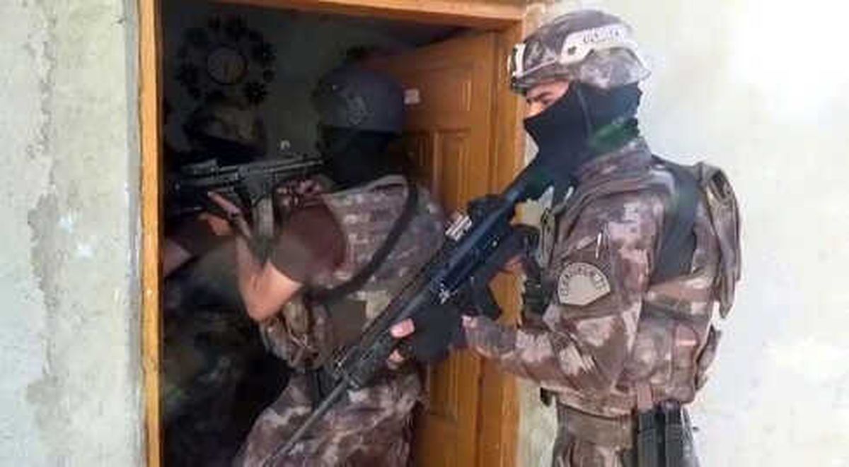 Erzurum\'da Silah Kaçakçılarına Operasyon