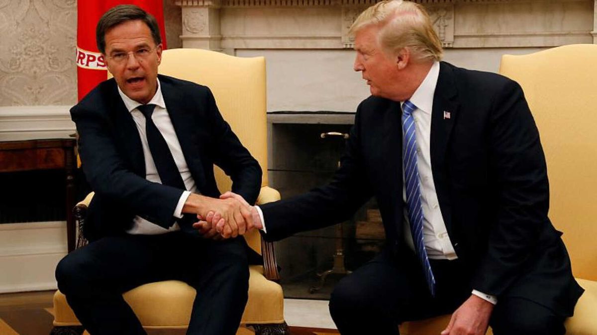 Hollanda Başbakanı Rutte Canlı Yayında Trump\'ın Sözünü Kesti