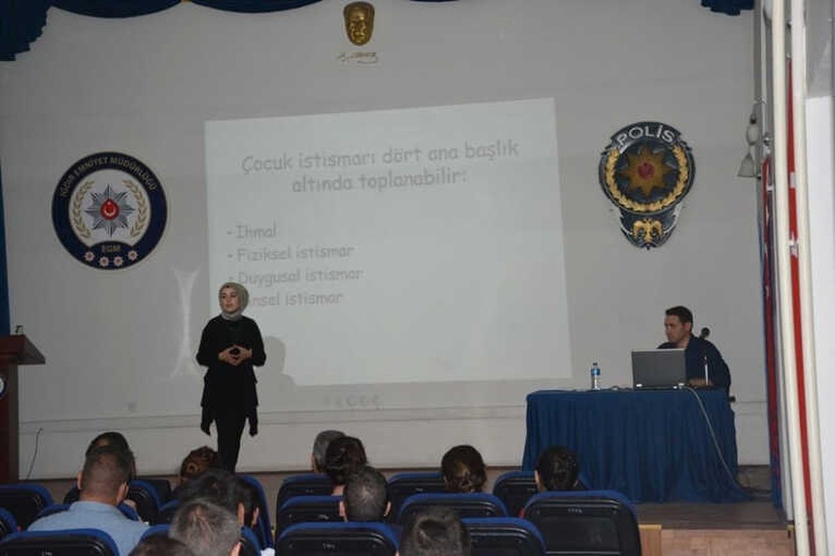 Iğdır\'da Çocuk İstismarı Semineri