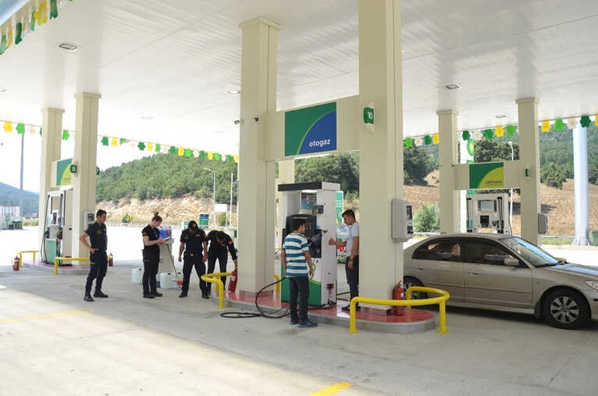 İtfaiye Müdürlüğü\'nden Benzin İstasyonlarına Denetim