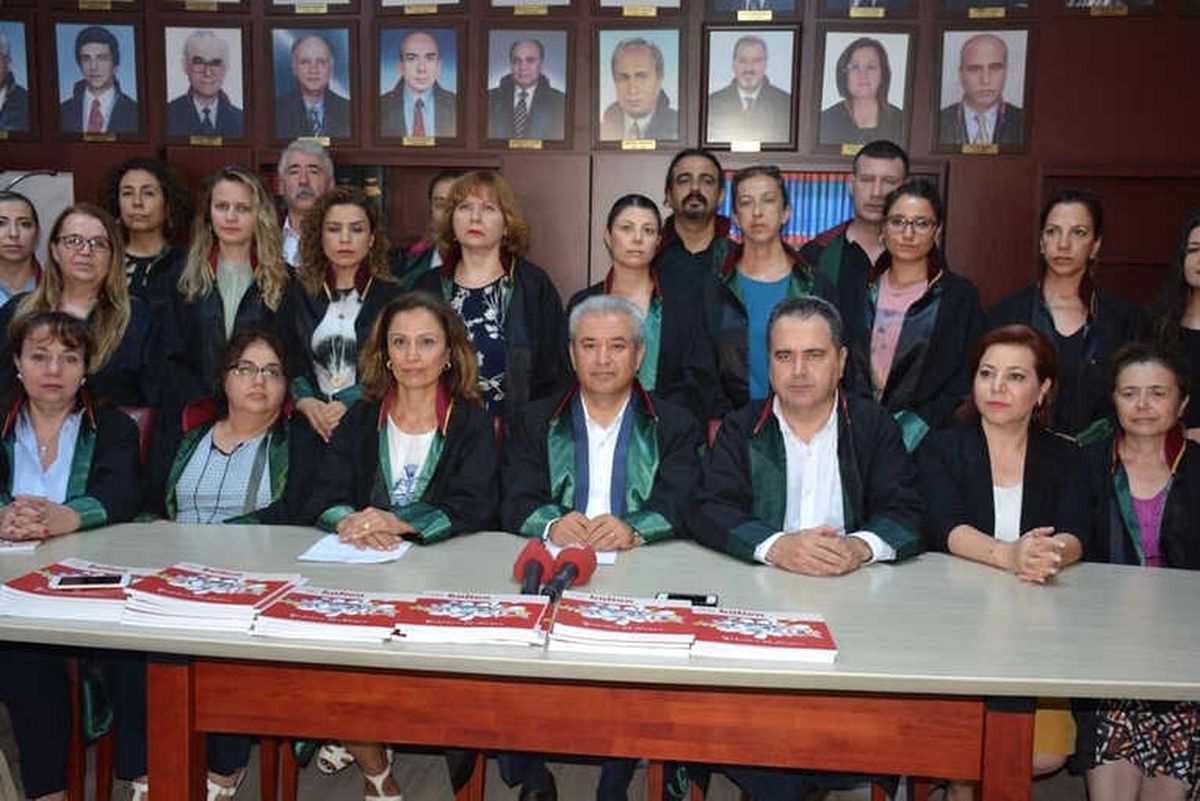 İzmir Barosu: "İdam veya Hadım Çözüm Değildir"