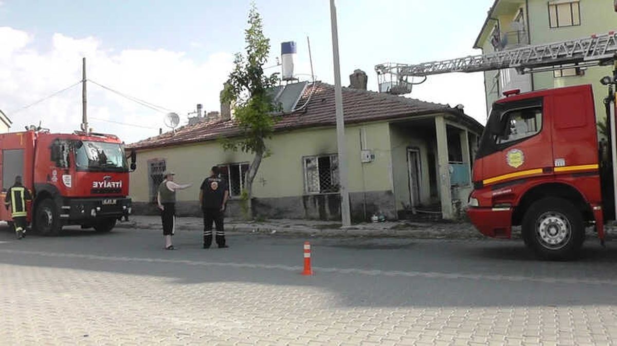 Kulu\'da Ev Yangını