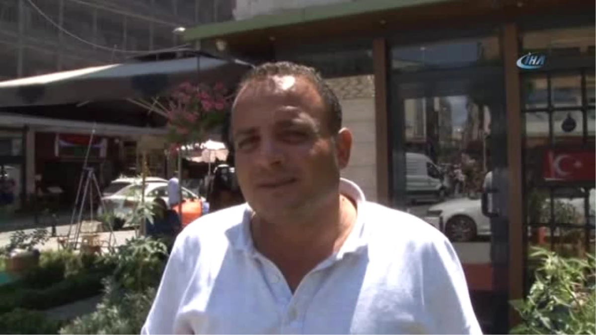 Taksici, Beyoğlu\'nda Taksi Şoförüne Yapılan Saldırı Anını Anlattı