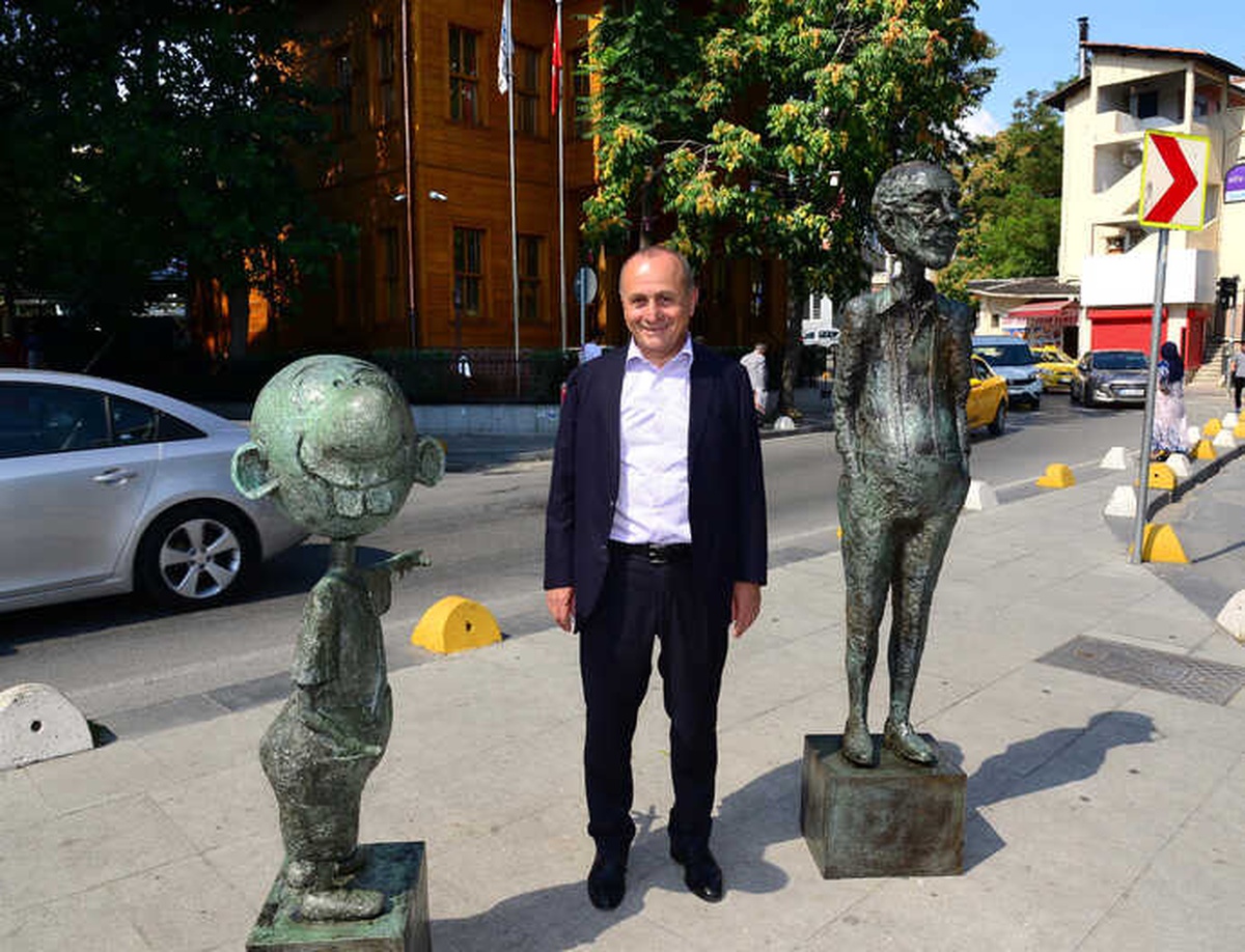 Türkiye\'nin \'İlk Süper Kahramanı\' \'En Kahraman Rıdvan\' Artık Kadıköy\'de