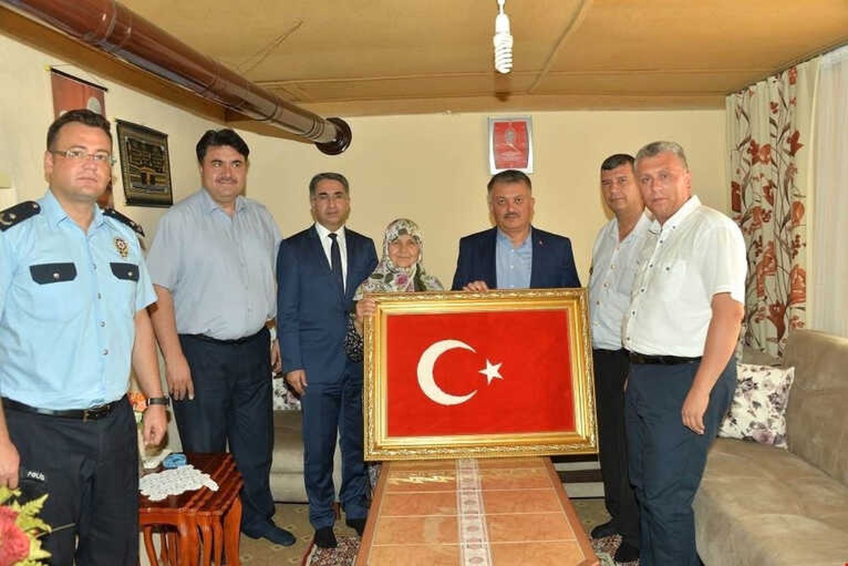 Vali Yazıcı "Hepinizin Acısını Derinden Duyduk ve Hissettik"