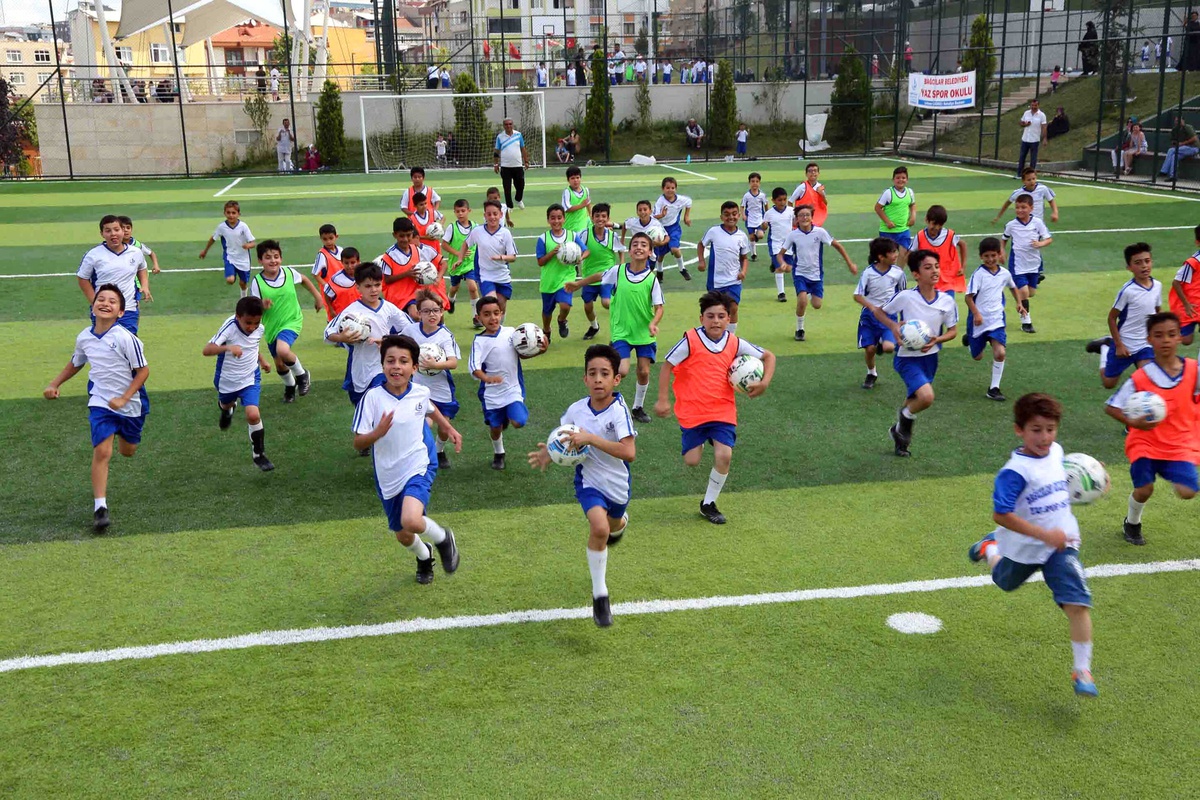 Yetenekli Sporcular Yaz Spor Okulları\'nda Keşfedilecek