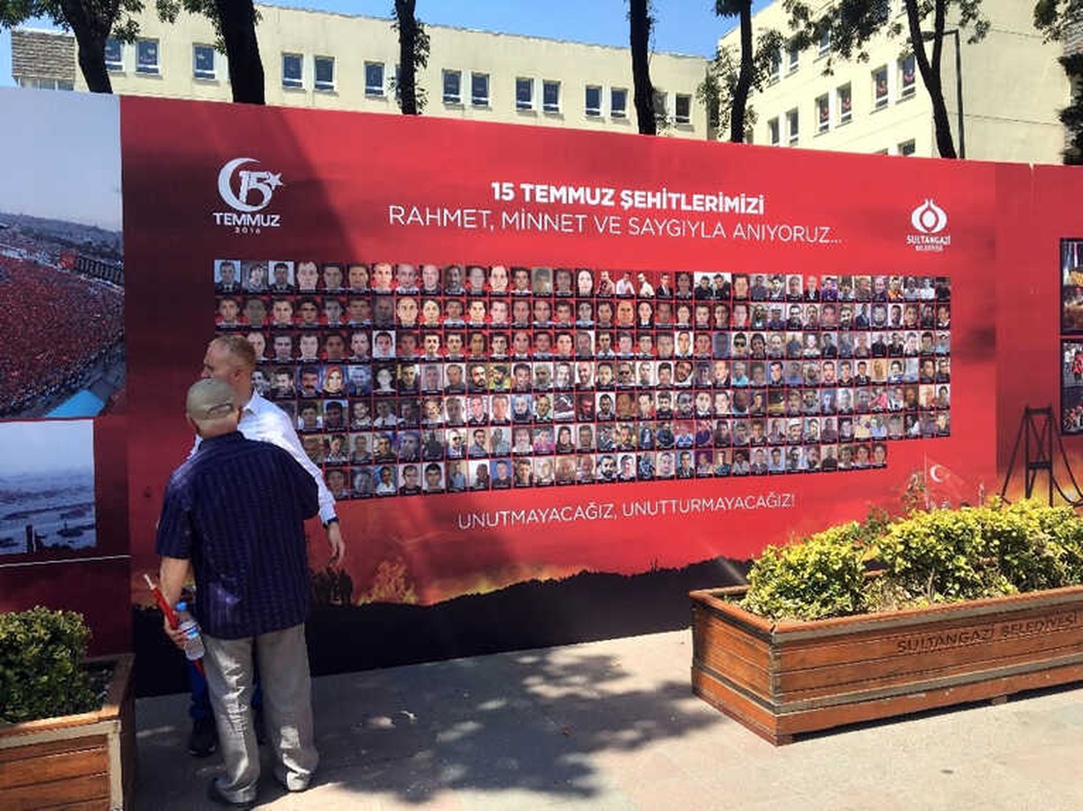 15 Temmuz\'da Yaşananlar Dakika Dakika Sultangazi\'de Anlatıldı