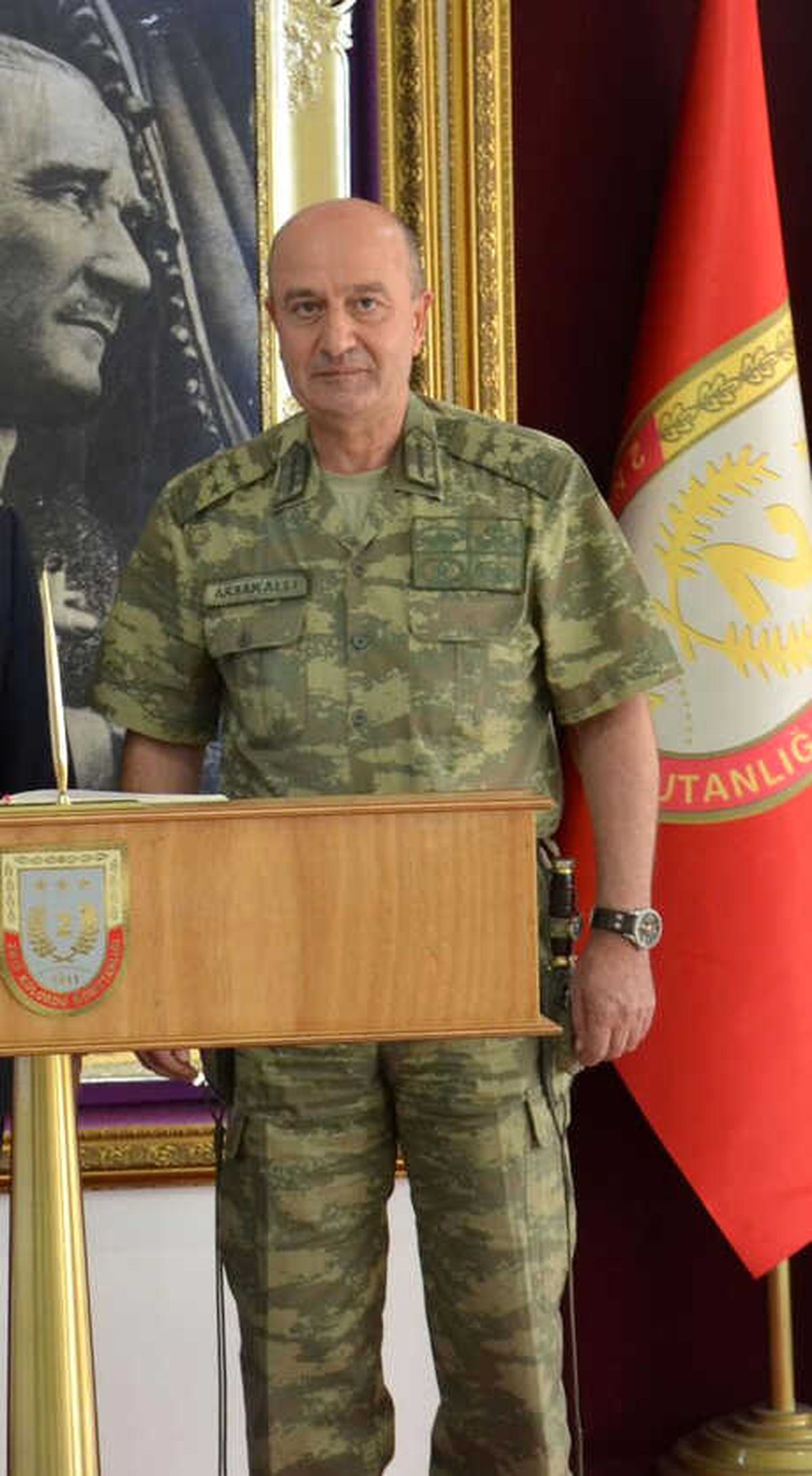 Aksakallı: Akıllı Telefon Kullanmamış Ömer Halisdemir\'i Bile Bylock Kullanıcısı Diye Sundular (2)-...