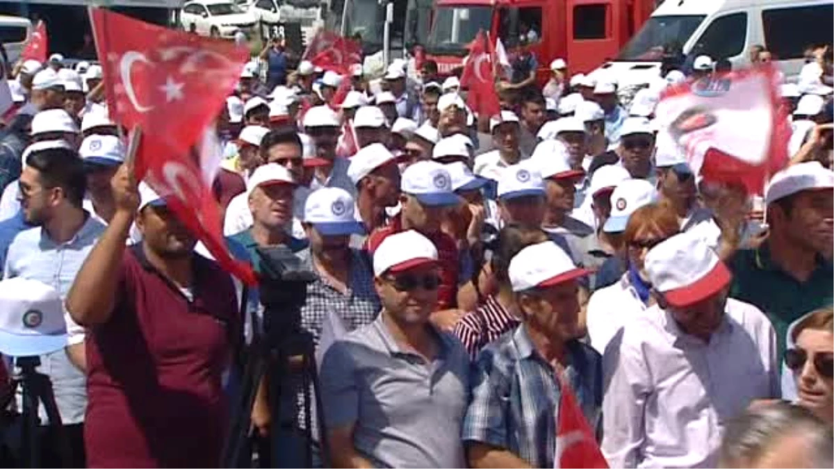 Ankara 15 Temmuz Platformu\'ndan Darbecilerin Yargılandığı Alanda Anma Etkinliği