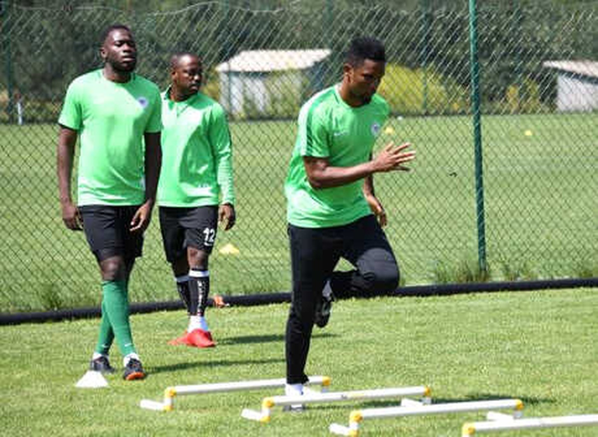 Atiker Konyaspor\'da Kamp Hazırlıkları Sürüyor