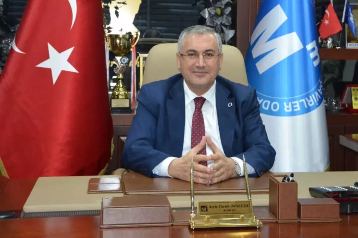 Başkan Özselek: "Her Zaman Demokrasinin Savunucusu Olmaya Devam Edeceğiz"