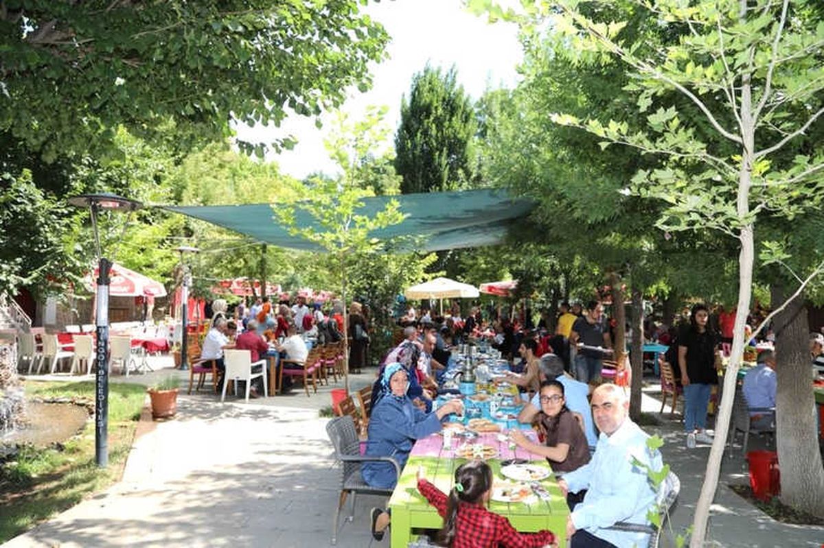 Bingöl\'de Özel Çocuklarla Dostluk Buluşması