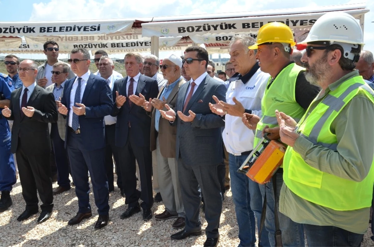 Bozüyük Osb\'ye Yapılacak Caminin Temeli Atıldı