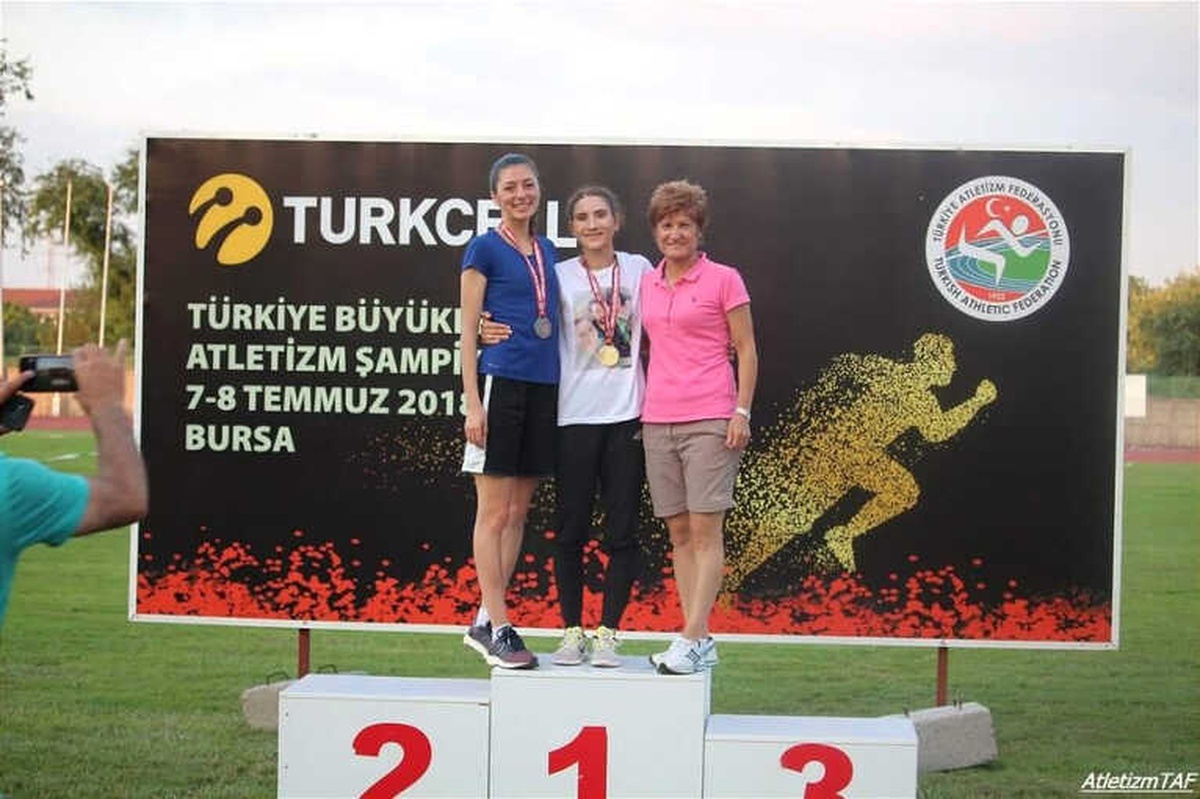 Emine Hatun Tuna Balkan Atletizm Şampiyonası\'nda Yarışacak