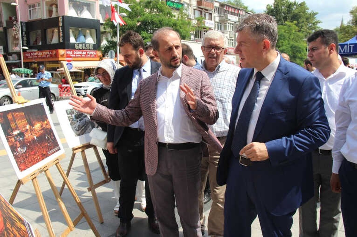 İha\'nın 15 Temmuz Fotoğraf Sergisine Mehterli Açılış