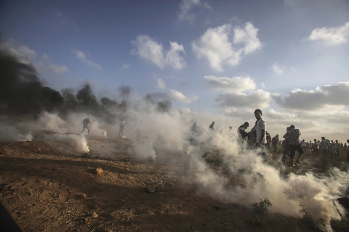İsrail Askeri Yine Saldırdı: 1 Ölü, 220 Yaralı