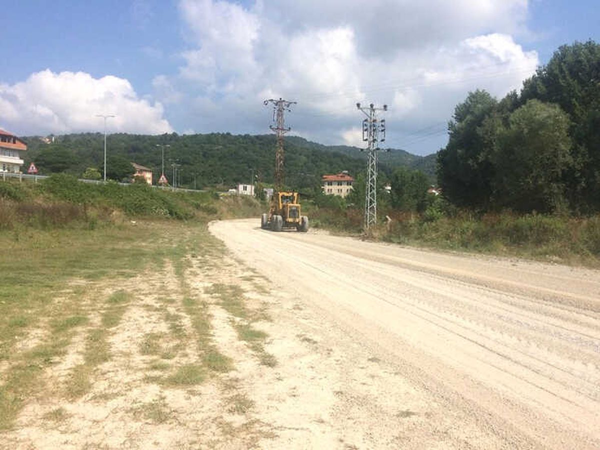 Karaçay Mahallesi\'nde Yol Çalışması