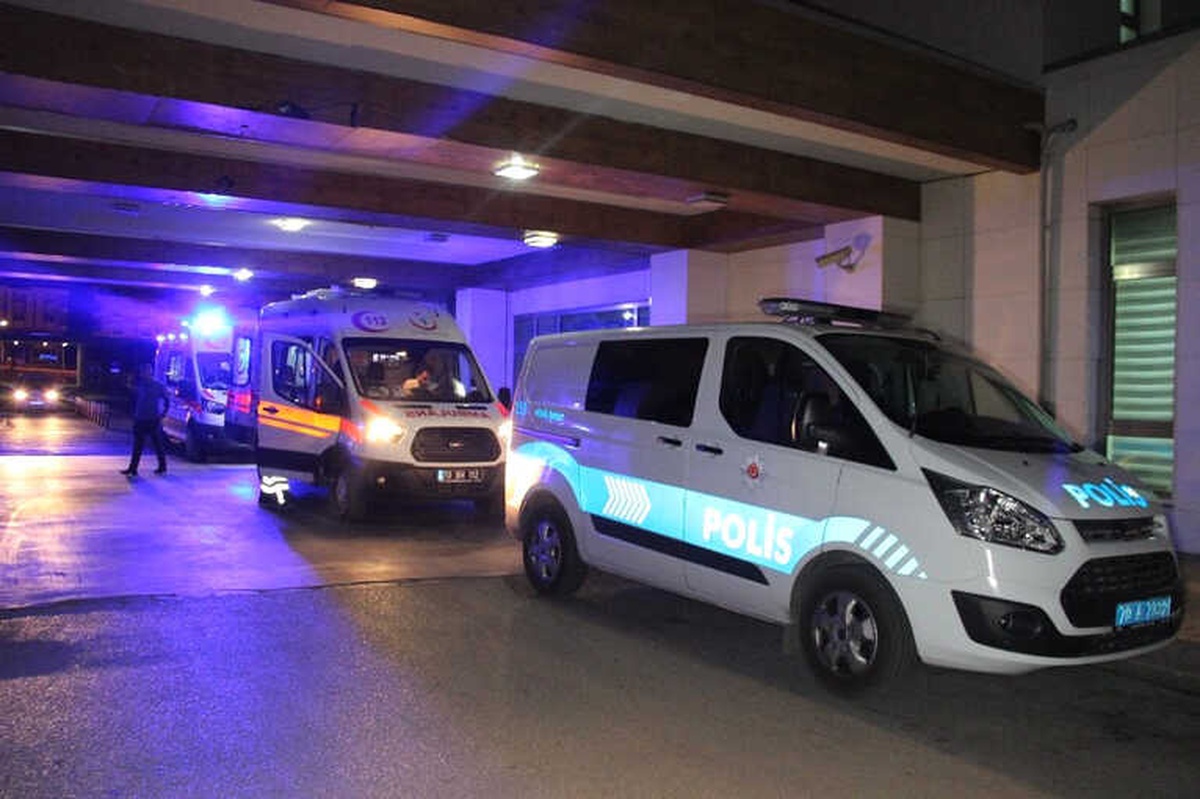 Karaman\'da 104 İşçi Gıda Zehirlenmesi Şüphesiyle Hastaneye Müracaat Etti