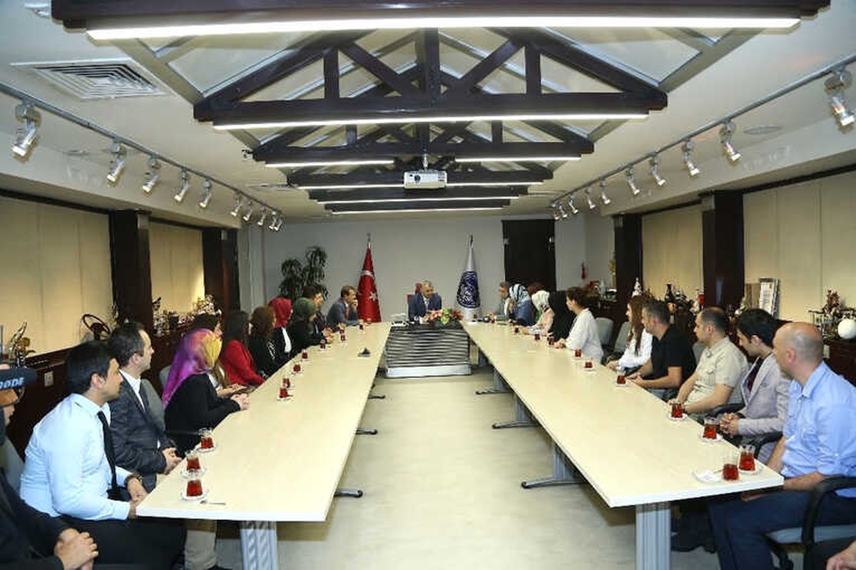 Kaymek Öğretmenleri ile Başkan Çelik\'i Ziyaret Etti