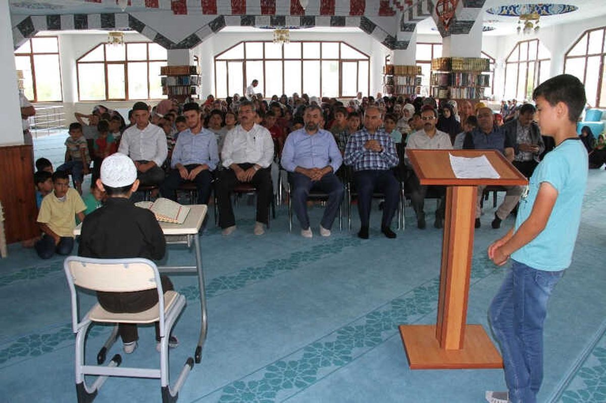 Kur\'an Kursu Öğrencilerinden 15 Temmuz Programı
