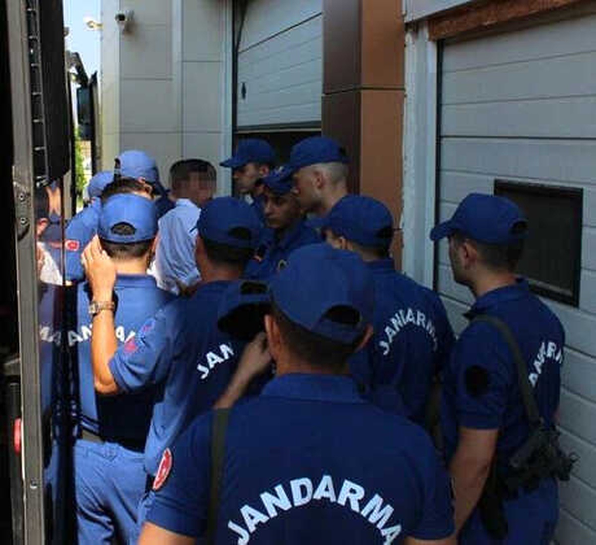 Lise Müdürünün Cinayet Sanıkları İlk Kez Hakim Karışısında