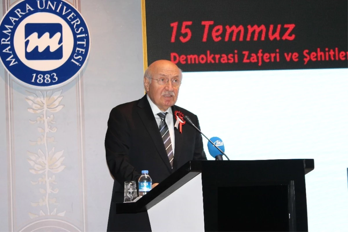 Marmara Üniversitesi\'nde 15 Temmuz Şehitler Günü Anma Programı Düzenlendi