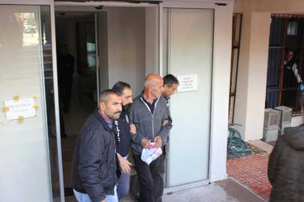 Pazarcıyı Kuru Üzümü Eksik Tarttığı İddiasıyla Öldüren Sanığa, Müebbet