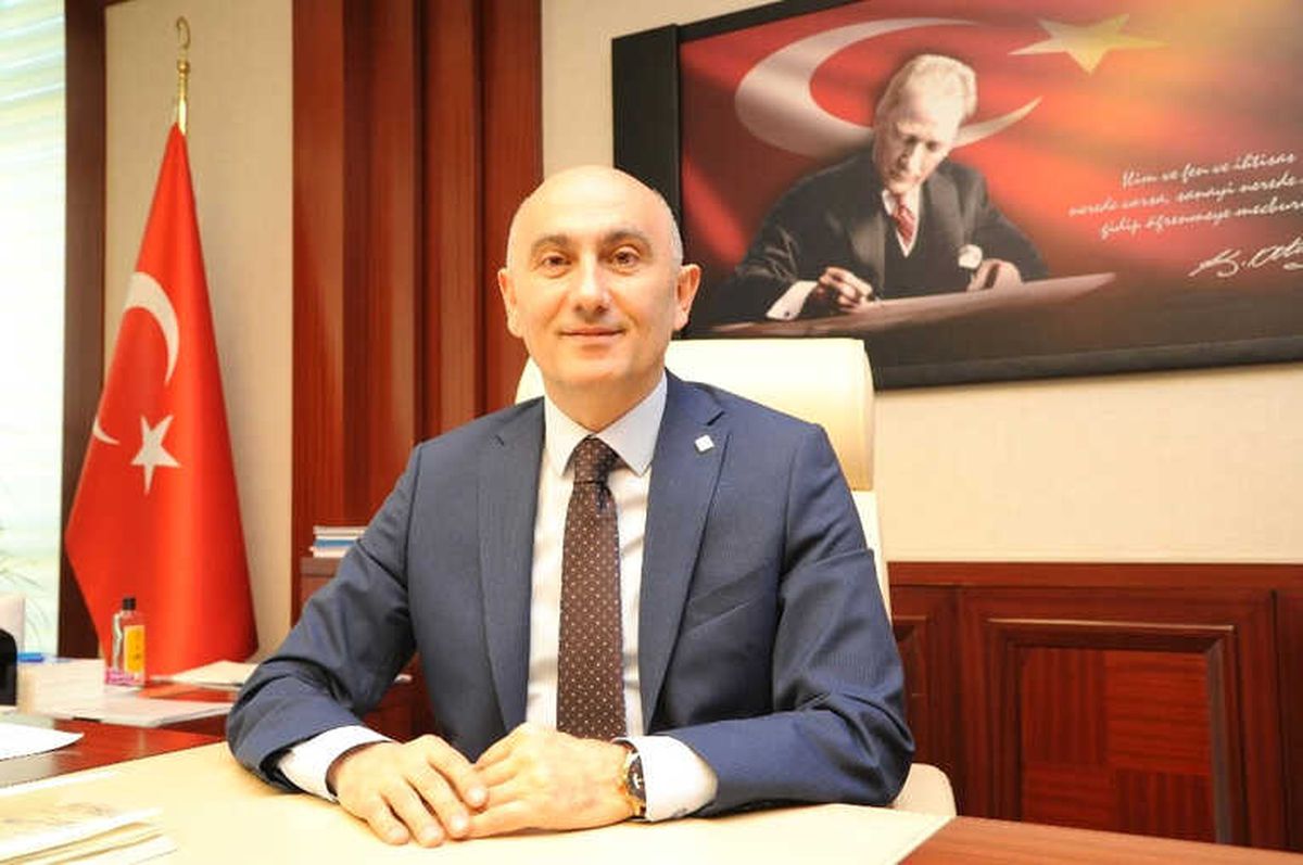 Rektör Yılmaz\'dan 15 Temmuz Mesajı