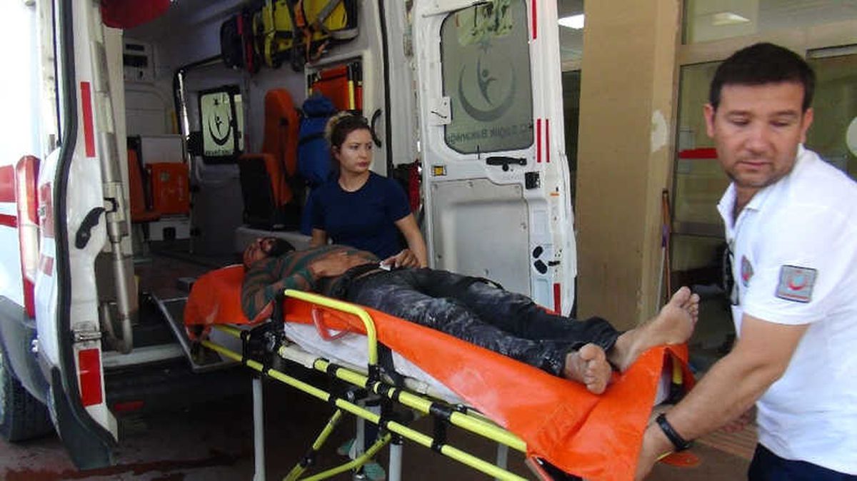 Sıcak Havada Fenalaşan İşçi İnşaattan Düştü