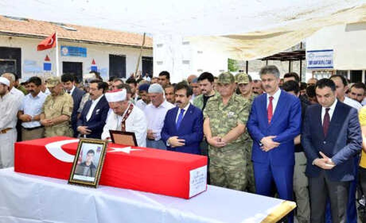 Silvan\'da Çatışma: 1 Güvenlik Korucusu Şehit (3)